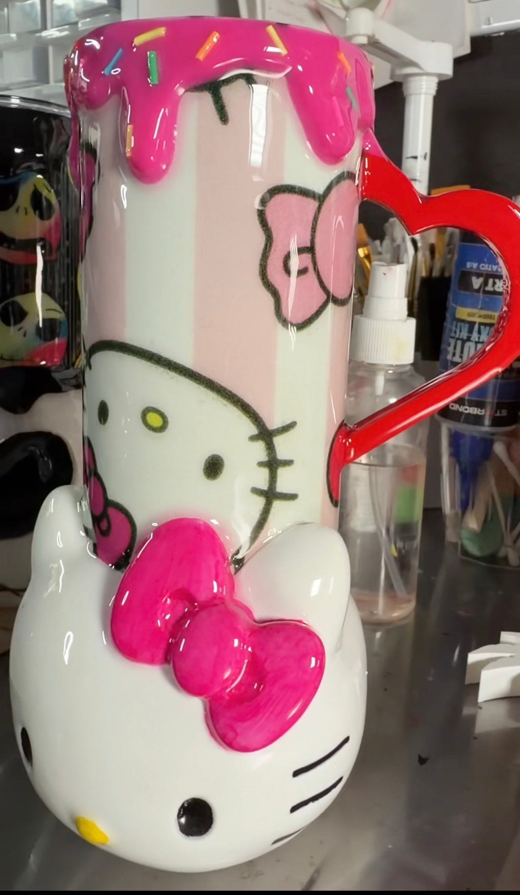 Hello Kitty 3d tumbler